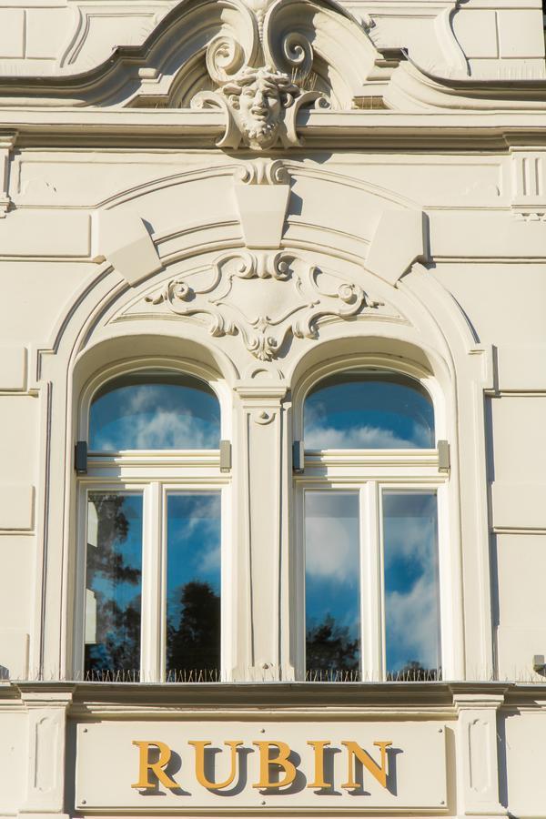Rubin Luxury Apartments (Adults Only) Karlovy Vary Luaran gambar